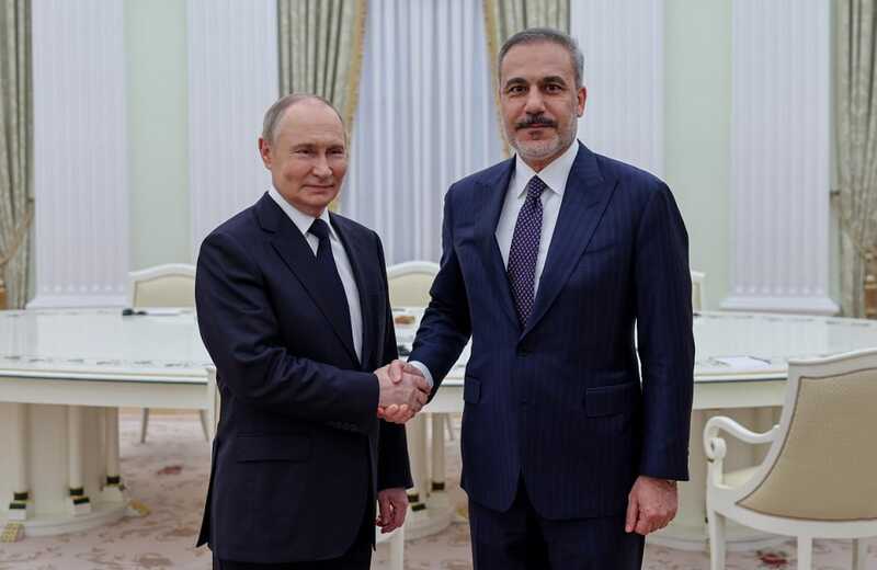 В Кремле подтвердили встречу Владимира Путина и Хакана Фидана