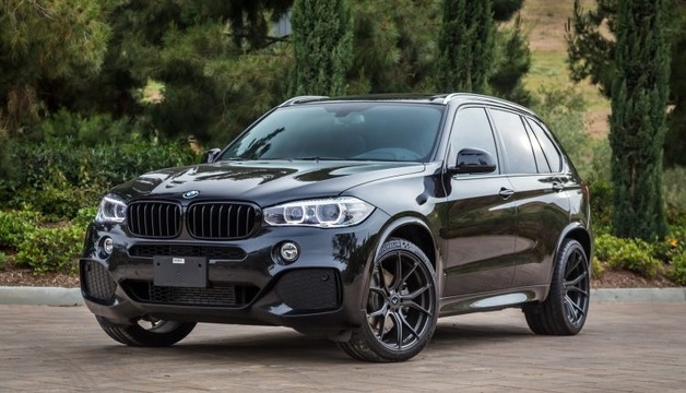 Задержанный за взятку судья не задекларировал BMW X5