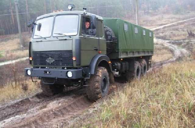 Украинская армия приняла на вооружение новый грузовик