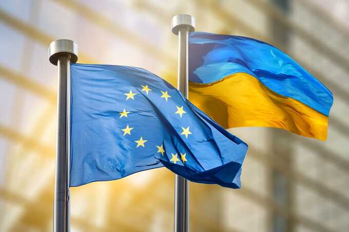 Украина просит ЕС уменьшить помощь беженцам