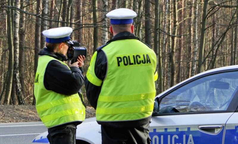 В Польше подросток жестоко убил свою подругу и скрылся за границей