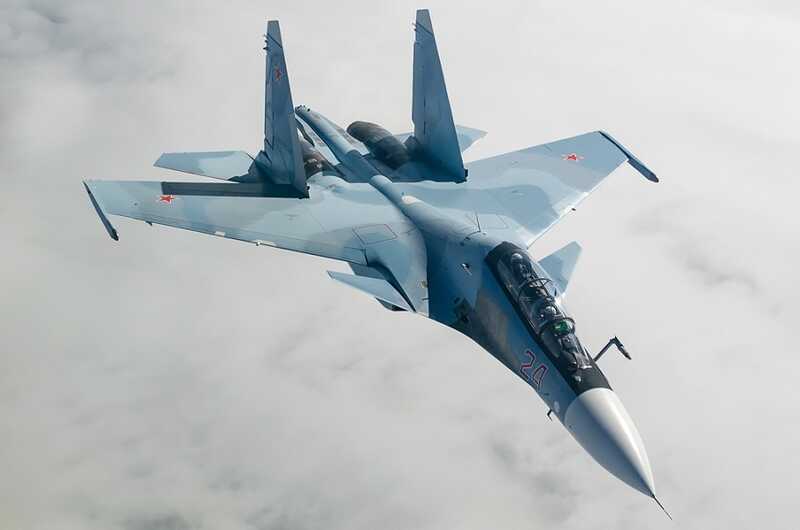 Появились кадры уничтожения российского истребителя Су-30 украинским морским дроном