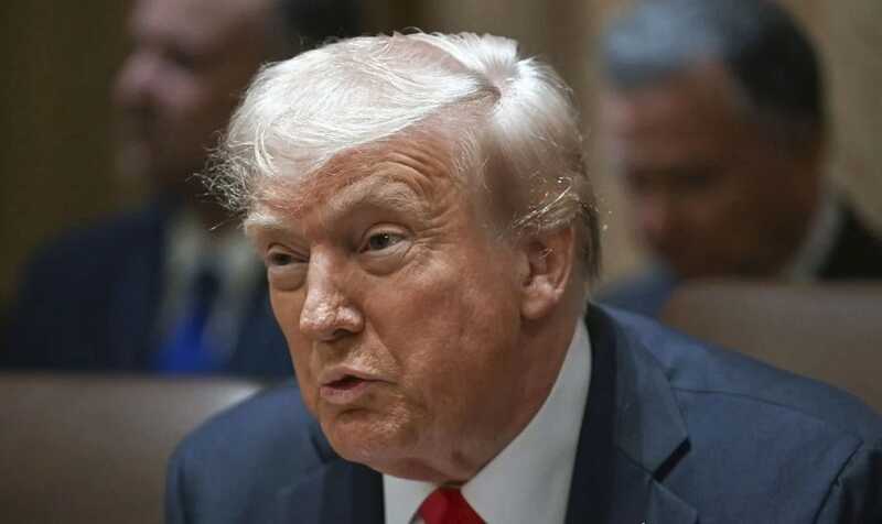 Обувная ассоциация США настаивает на том, чтобы Трамп отменил пошлины на продукцию с целью спасения отрасли