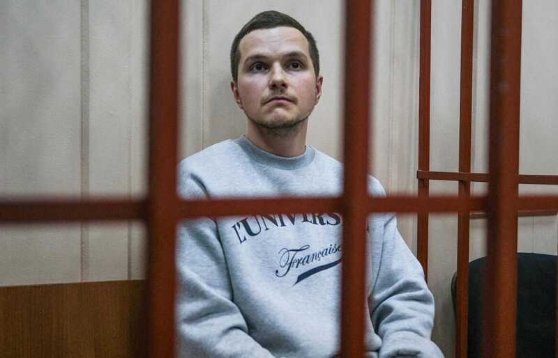 Адвокат Навального Алексей Липцер был отправлен в тюремную больницу из-за угрозы его здоровью