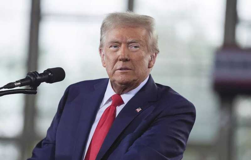Дональд Трамп не посетит переговоры между Украиной и Россией