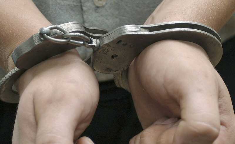 Белгородскую сотрудницу полиции уволили после задержания с крупной партией наркотиков