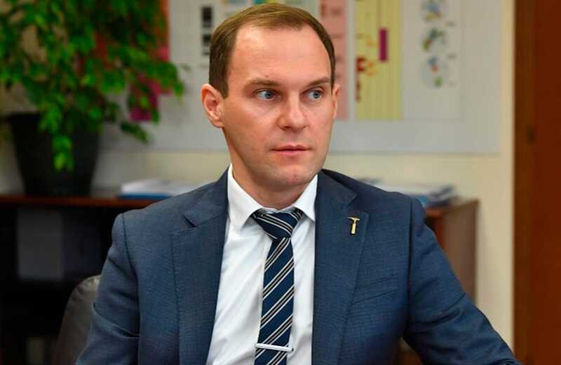 Стала известна коррупционная схема обогащения бывшего руководителя Роснедр Евгения Петрова