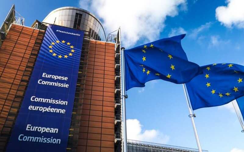 Еврокомиссия получает призывы ограничить доступ детей к социальным сетям из-за возможного вреда для их здоровья