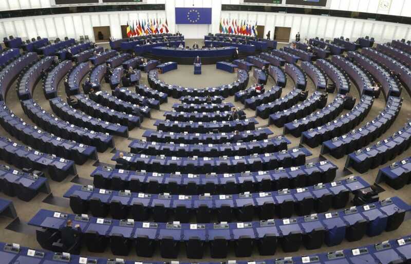 Европарламент предлагает лишить Венгрию права голоса из-за подрыва демократии