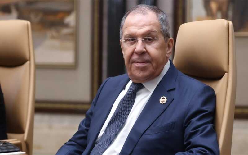 В МИД России вновь поставили под сомнение право Зеленского на ведение переговоров