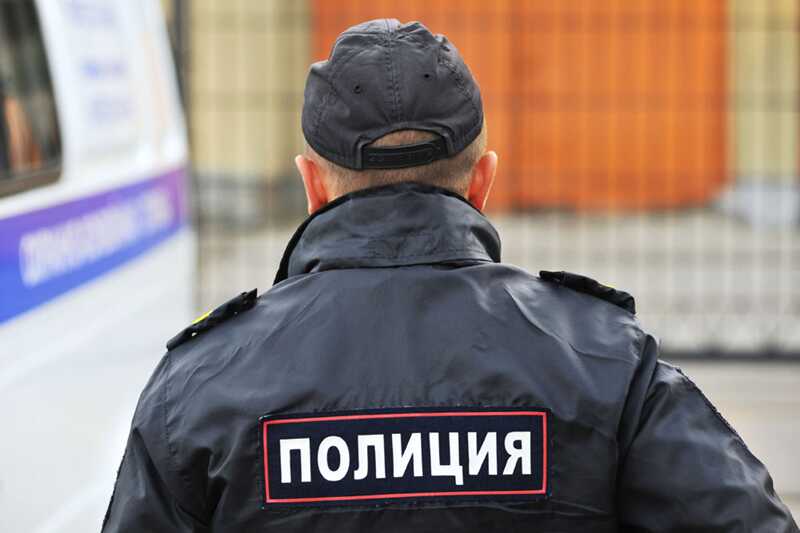 В Нижневартовске "Чёрная вдова" и полицейский осуществили мошенничество с контрактами для "СВО"