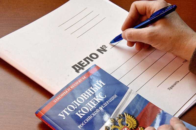 Офицер Ленинградского военного округа Павел Нечерда старается воспрепятствовать расследованию преступлений своего брата