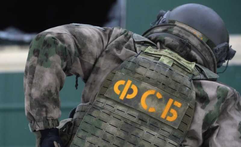 Россия начинает привлекать подростков для шпионской деятельности на Западе