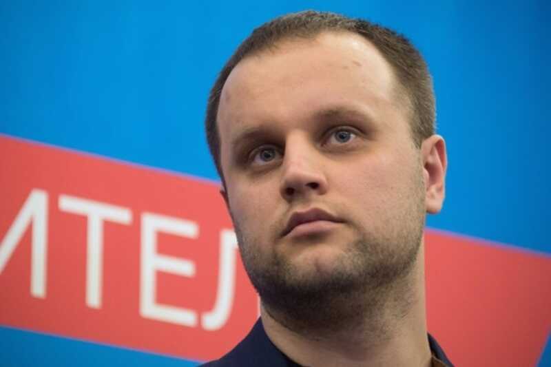 Липецкая гимназия внесла в свою программу чтение книги Павла Губарева, известного как "народный губернатор" "ДНР"