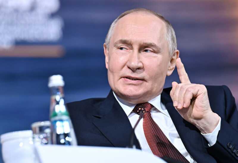 Путин заявил о своей поддержке усилий Ирана в развитии мирной ядерной программы