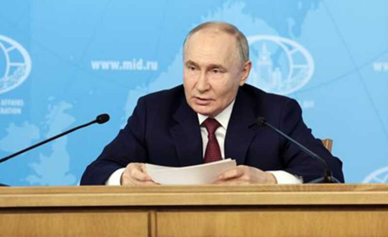 Путин призвал Украину вернуться к нейтральному и внеблоковому статусу
