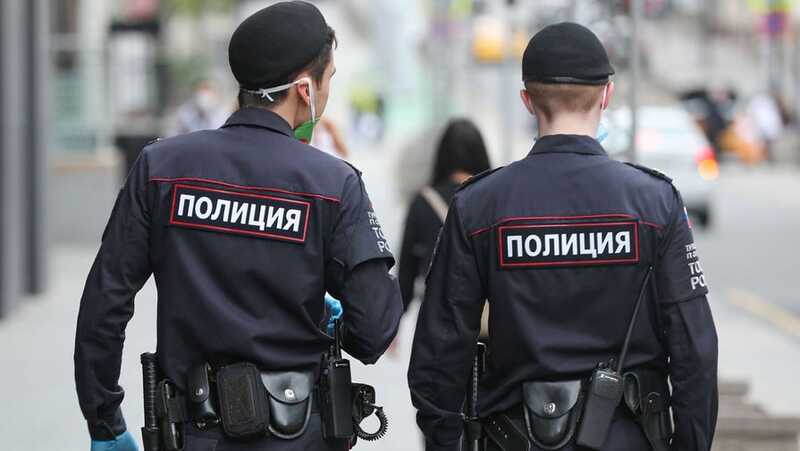 В Москве девушки выразили недовольство по поводу массовых домогательств и бездействия полиции