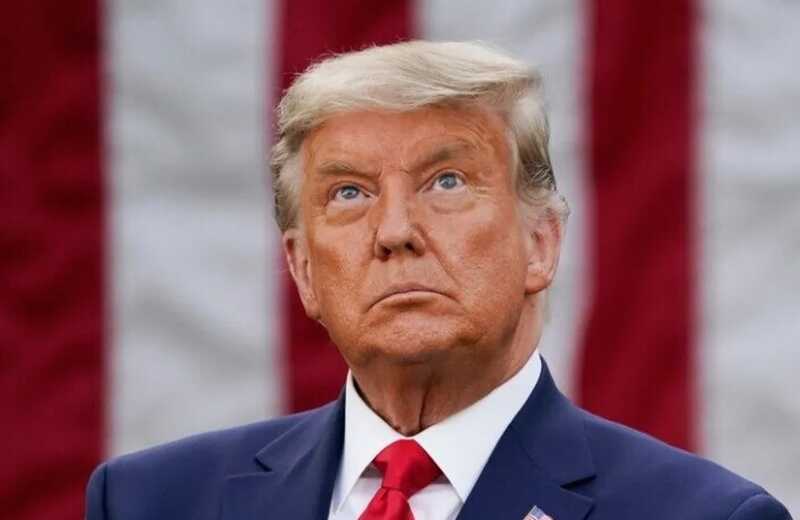 Трамп отказывается от идеи смены власти в Иране ради стабилизации обстановки