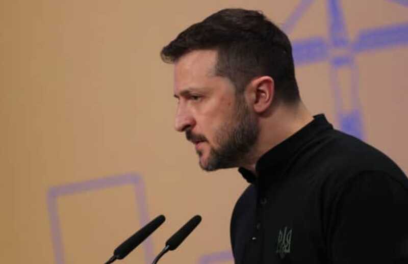 Россия планирует новые военные операции с применением дронов, - заявил Зеленский