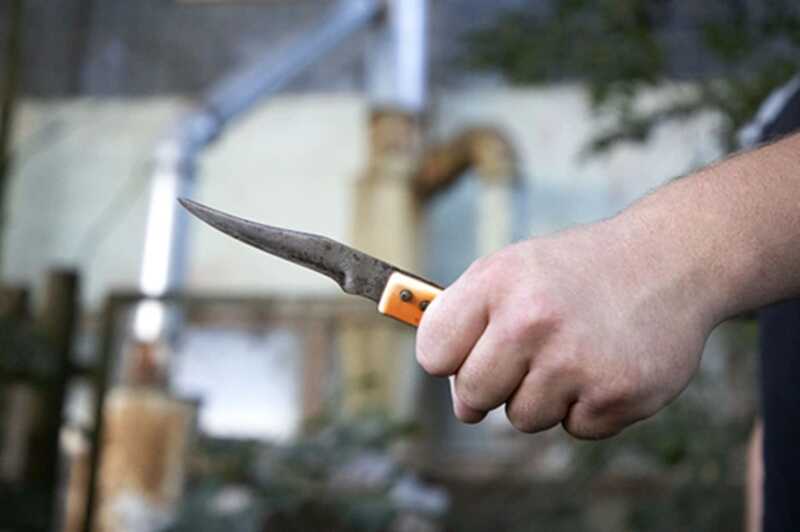 Пациент атаковал медицинский персонал с ножом в Иркутской больнице