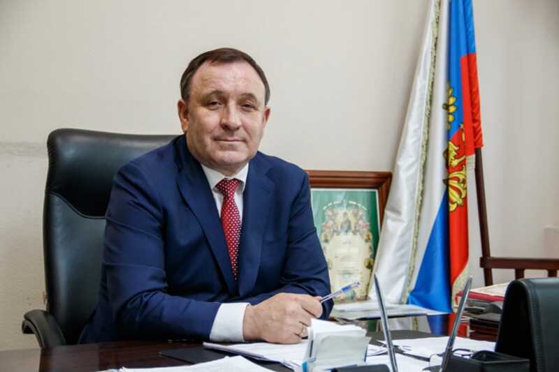 Мэр Иркутского района Леонид Фролов: психиатрическое заболевание и алкогольное безумие при выполнении служебных обязанностей власти