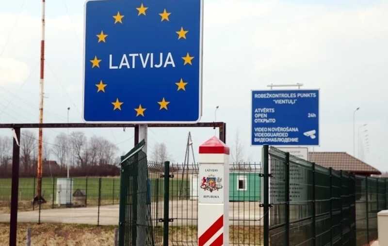Власти Латвии усиливают миграционные условия для россиян: ограничения касаются свыше 800 человек