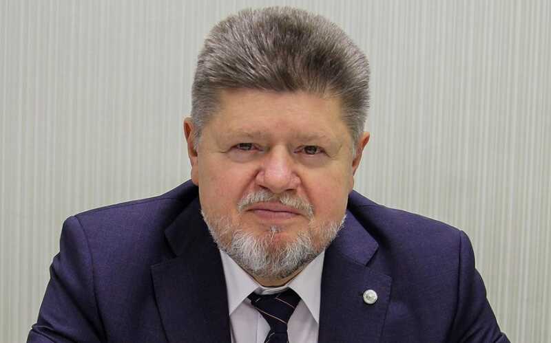 Главный нарколог России Евгений Брюн отбывал срок, а его бизнес продолжает получать миллиарды