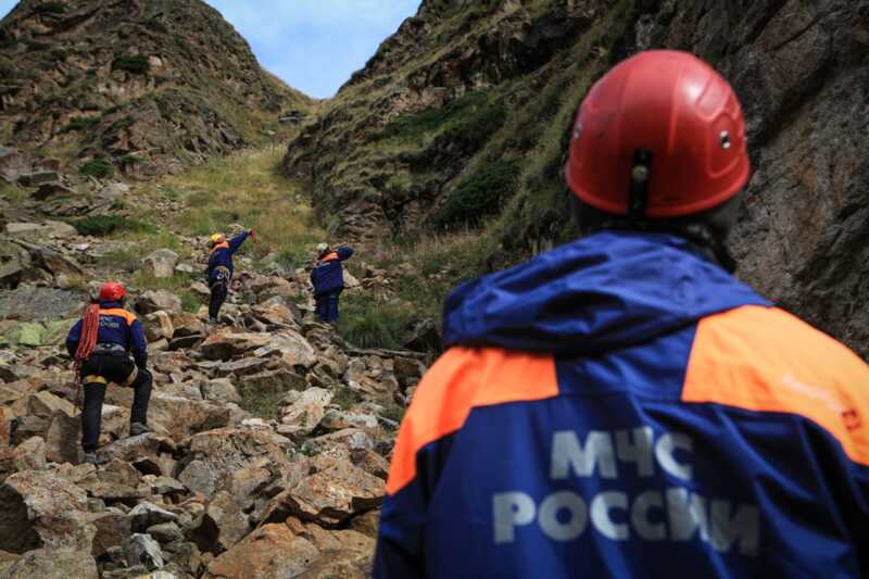 В Кабардино-Балкарии была осуществлена эвакуация альпинистов, попавших в район камнепада
