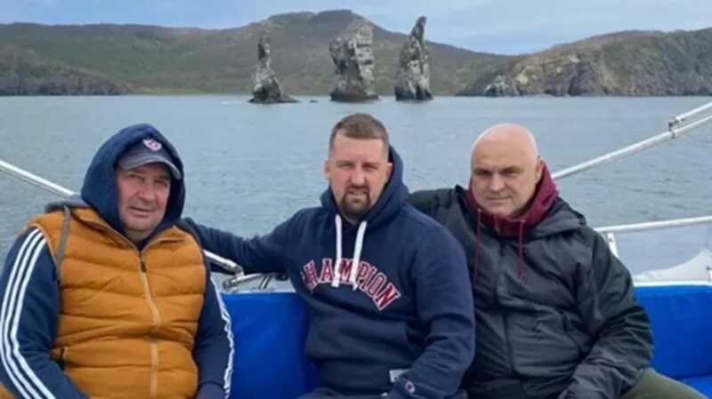 Максим Ларин и команда «Афанасия» наладили связь после землетрясения мощностью 8,7 баллов