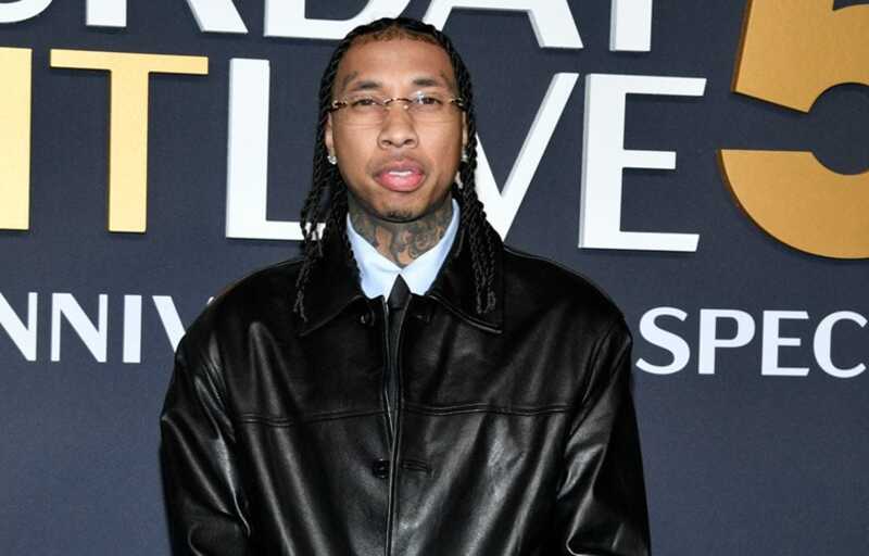 Десантника не пустили на концерт рэпера Tyga ввиду его обмундирования
