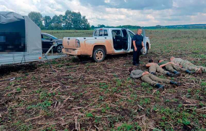 В Татарстане курсантов приняли за диверсантов из-за того, что они запустили беспилотники на поле