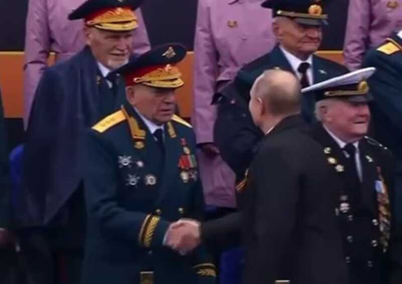 Участник войны, встретившийся с Путиным, лишился жилья из-за мошенничества со стороны жены сына и нотариуса