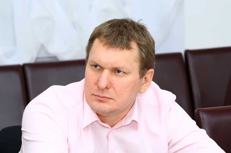 У сестры Николая Коробовского проводят обыски в контексте международного расследования
