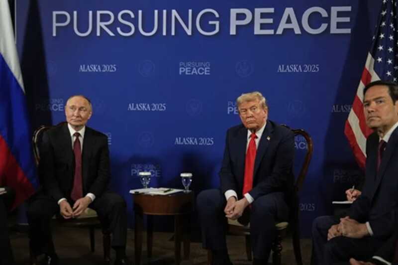 Журналисты обсудили встречу Путина и Трампа, которая состоялась на Аляске
