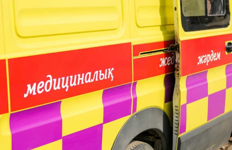 В Казахстане женщина, у которой было двое детей, умерла после того, как её избил муж