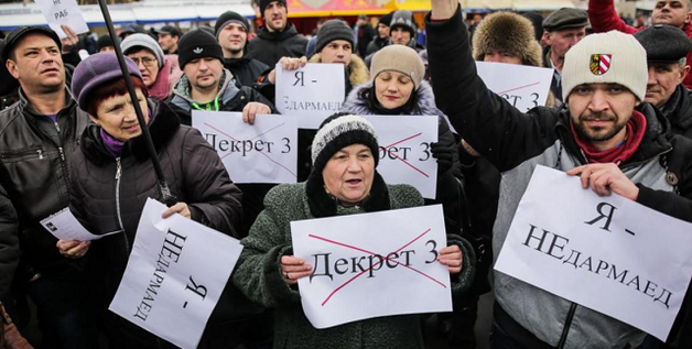 В Беларуси прошли аресты митингующих: Задерживали прямо в троллейбусе