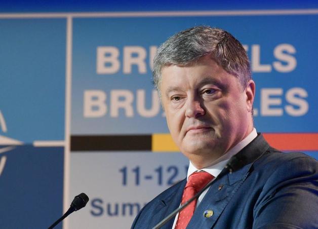 Порошенко не вводит санкций против приближенных к Путину: названы фамилии