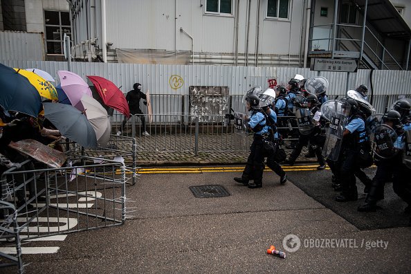 ÐÑÐ¾ÑÐµÑÑÑ Ð² ÐÐ¾Ð½ÐºÐ¾Ð½Ð³Ðµ