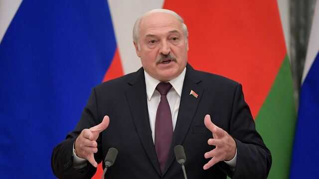 Лукашенко заявил, что проведет переговоры с Тихановской, но после Путина с Навальным