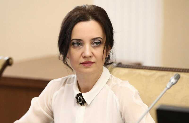 Заместитель председателя Ульяновской области Марина Алексеева появилась на публике в колье стоимостью более миллиона рублей
